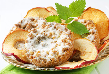 Apple crumble cookies with apple chips