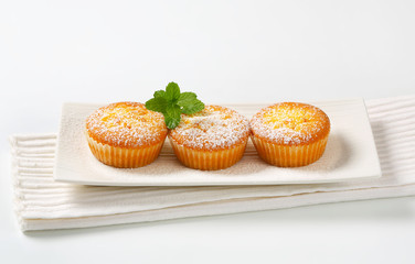 Pudding filled cupcakes