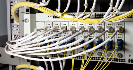 Fiber optic connecting on core network swtich