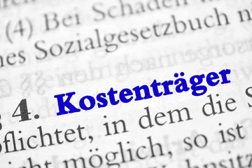 Kostenträger - Überschrift aus dem Sozialgesetzbuch - blaue Buchstaben