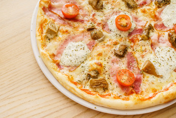 tasty pizza