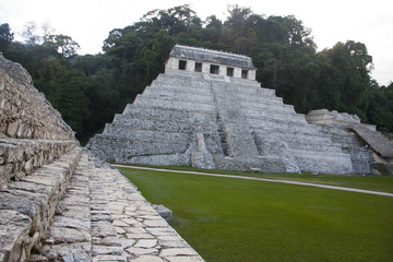 Fototapeta na wymiar Temple of the Inscriptions, Pakal Tomb. Palenque, Chiapas, Mexico.