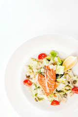 caesar salad with salmon