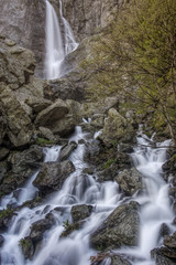 Obraz premium Waterfall on the mountain