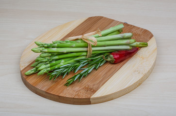 Raw asparagus