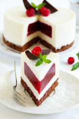Delicious raspberry cake with raspberry jelly.