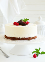 Delicious raspberry cake with raspberry jelly.