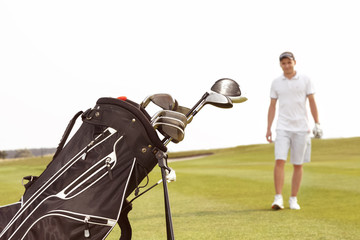 Obraz premium Bag with niblicks on the golf course