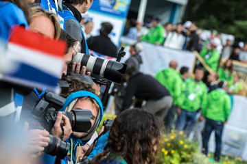 foule de photographes reporters