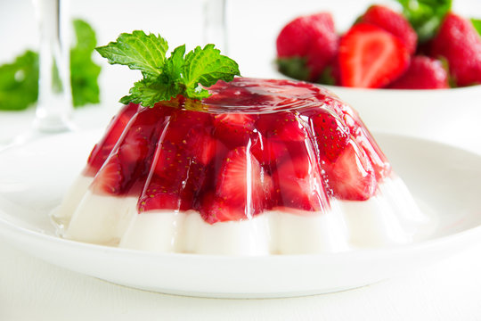 Jelly with strawberries and cream.