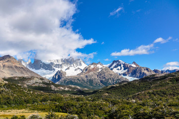 Fototapeta na wymiar Fitz Roy Peaks, El Chalten, Argentina