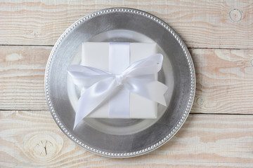 White Present Silver Charger