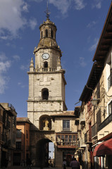 Fototapeta na wymiar church and main square in Toro, Zamora province, Spain