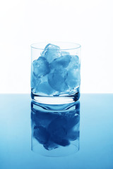 glass with ice