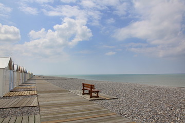 Face &agrave; la mer... comme dit la chanson de Calogero.