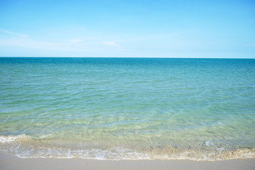 Fototapeta na wymiar very clear sea and sand beach