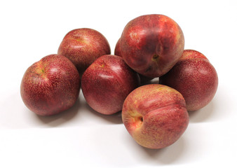 nectarine sanguine