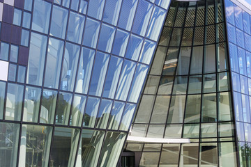 Obraz premium Glass facade of modern building