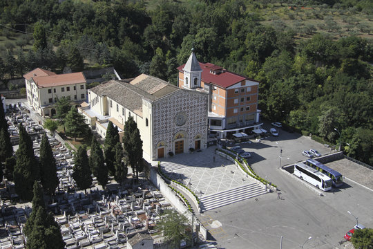 Basilica del Volto Santo - Manoppello