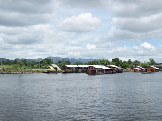 Obraz premium Houseboat in Thailand