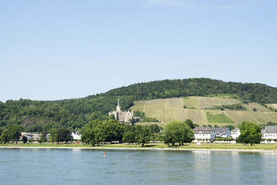 Schlos Arenfels bei Bad H&ouml;nningen am Rhein, Deutschland