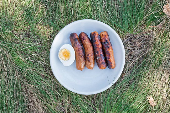 serdelki fried and egg on a plate