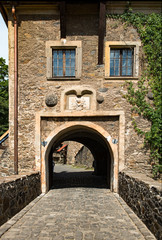 Fototapeta na wymiar The gate of Czocha Castle
