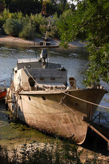 Fototapeta na wymiar Old boat