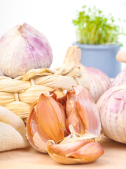 Garlic on a kitchen table