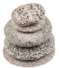  empilement de galets, basalte de la Réunion 