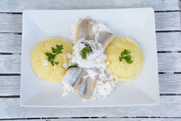 Herring with cream and mashed potatoes