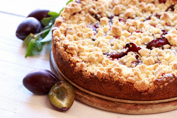 frisch gebackener Pflaumenkuchen