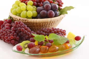 新鮮な葡萄とデザート