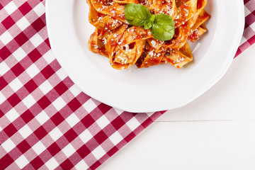 Pasta tagiatelle with tomato