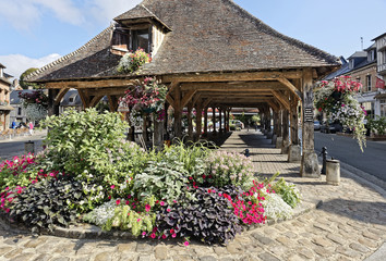 Halle de Lyons-la-Forêt