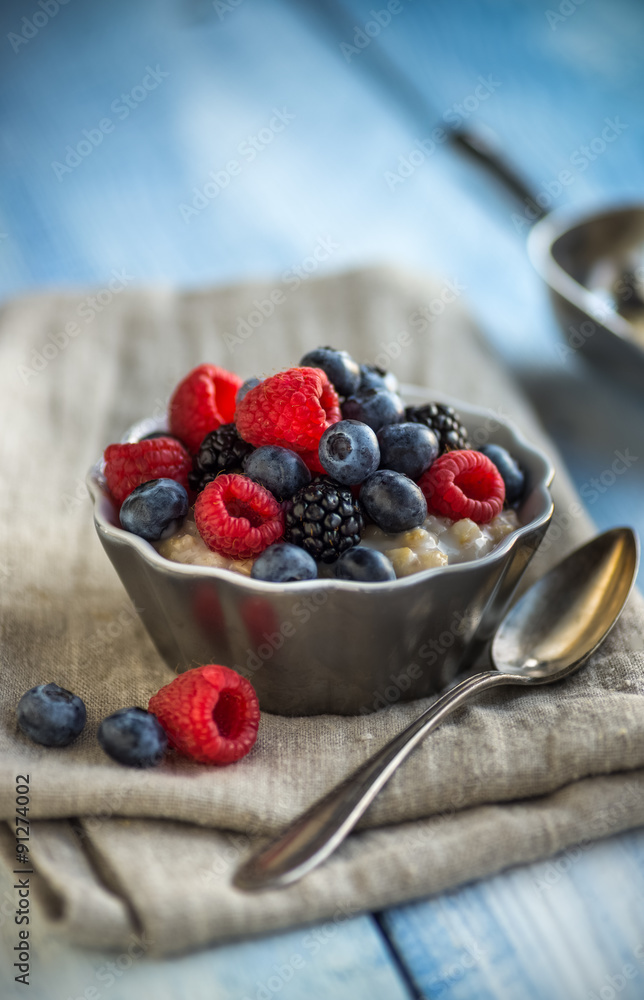 Wall mural Oatmeal and Fruit