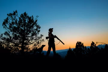 Foto auf Alu-Dibond Female Hunter in Sunset © sezer66
