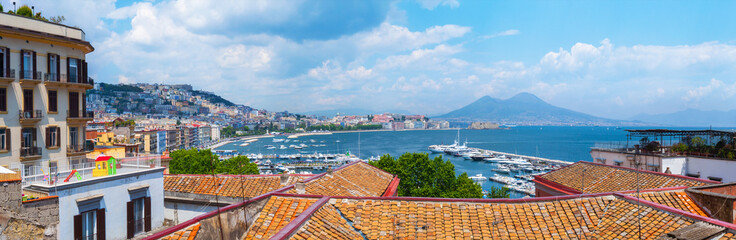 Obraz premium Panorama of Naples, view of the port in the Gulf of Naples and Mount Vesuvius. The province of Campania. Italy.