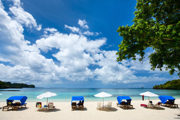 Obraz premium Beautiful tropical beach at exotic island