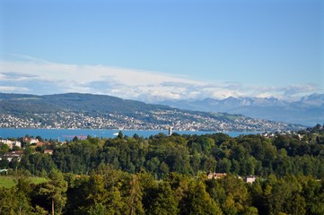 Blick vom Albisgüetli / Zürich über den Zürichsee und Zimmerberg