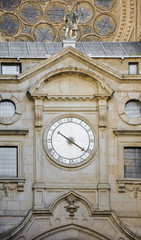 Fototapeta na wymiar Puerta del Reloj de la Catedral de Toledo, Castilla-La Mancha, España