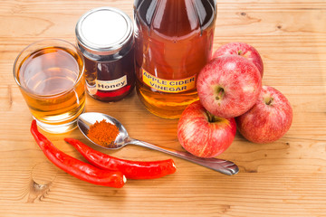 Apple cider vinegar with honey and cayenne pepper, natural remedies and cure for common health...