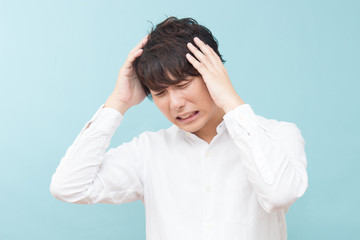 男性