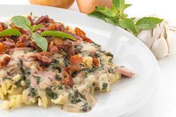 penne pasta with cream sauce