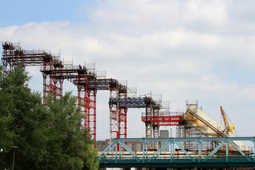 Fototapeta na wymiar Bridge under construction