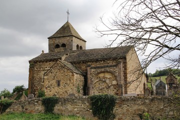 Fototapeta na wymiar église du Chastel, St Floret, Auvergne