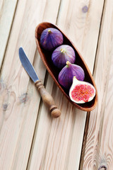 fresh figs