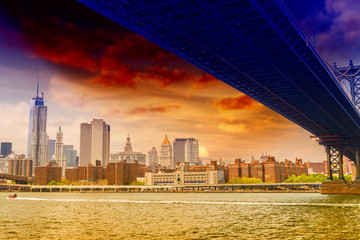 Fototapeta premium Brooklyn Bridge i Manhattan skyline