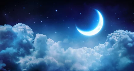 Deurstickers Nacht Romantische maan in sterrennacht boven wolken