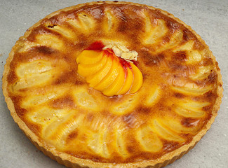 Catering, peach tart